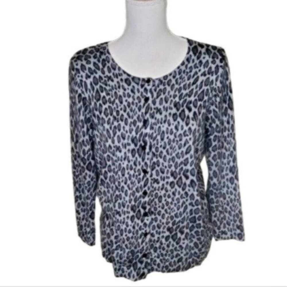 Amber Sun Leopard Print Scoop Neck Cardigan Sweater Gray Size Medium